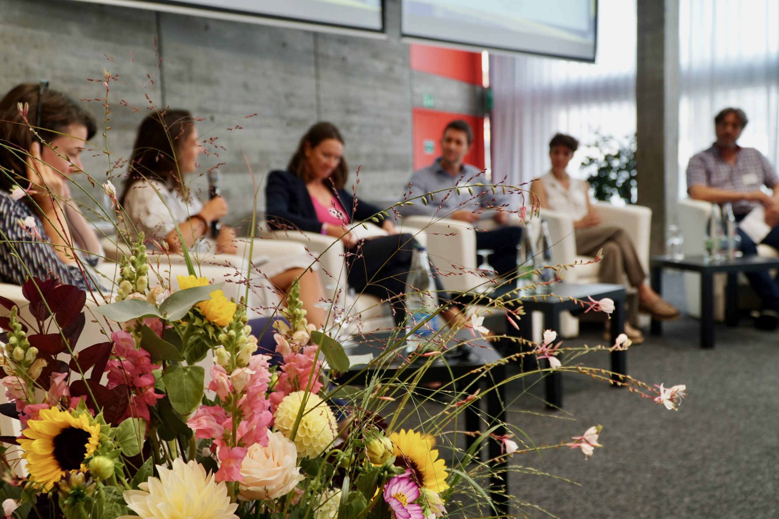 Panelisten de 2. Schweizer Mehrweg-Events in Biel.